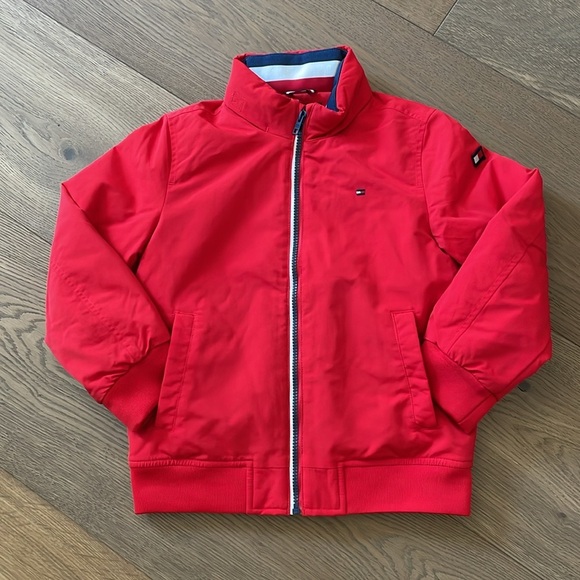 TOMMY HILFIGER Boys Red High Neck Zip-Up Solid Bomber Jacket Sz Small 6-7 NWT - Picture 1 of 15